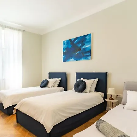 Апартаменты La Marie